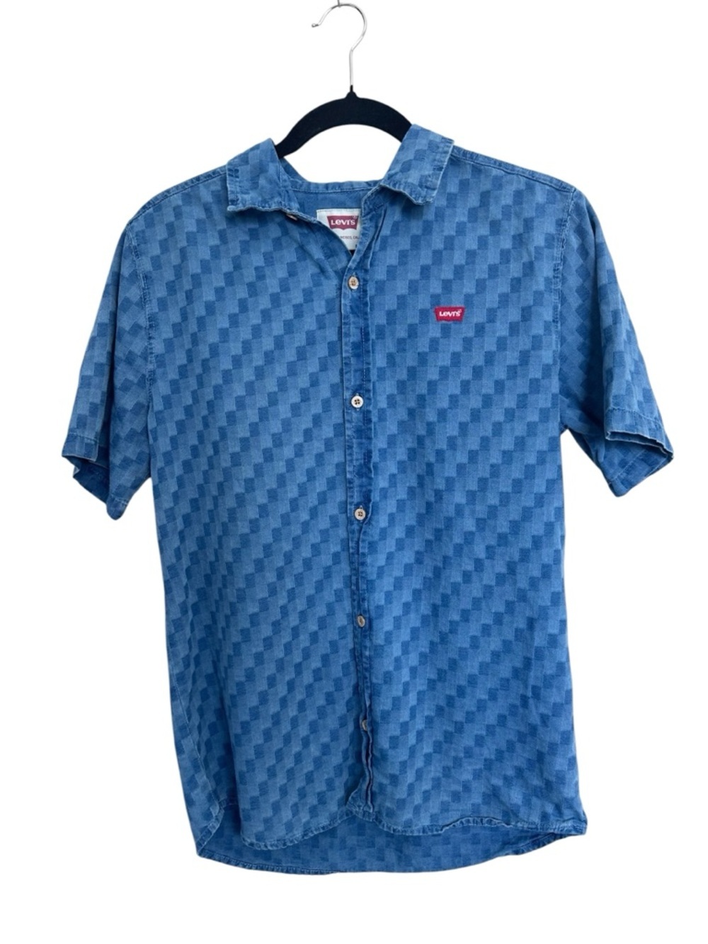 Levi Checkered button down shirt sleeve
